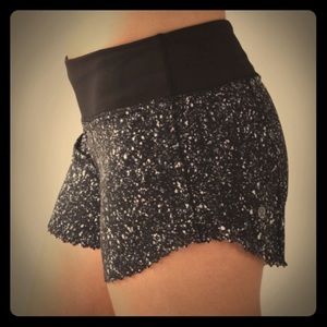 Lululemon Shorts - Size 10 - Like New Condition